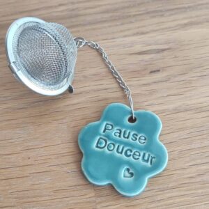 Boule à thé céramique artisanale