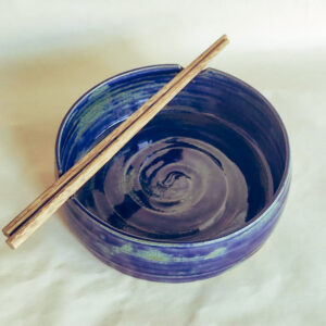 Assiette Ramen bleue